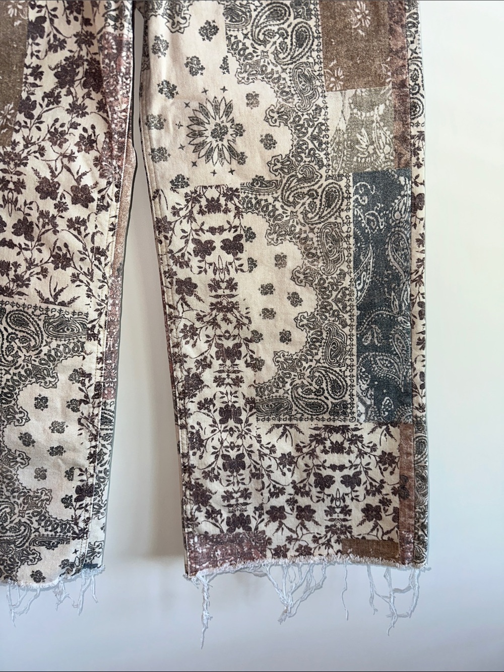 NWOT Risen High Rise Wide Leg Ankle Pants in Earth Block Print - Size 11/30 - Picture 9 of 16